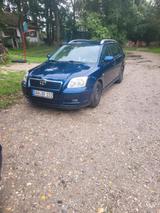 Toyota Avensis 1.8t Tüv 2.27 - Toyota Avensis Gebrauchtwagen in München