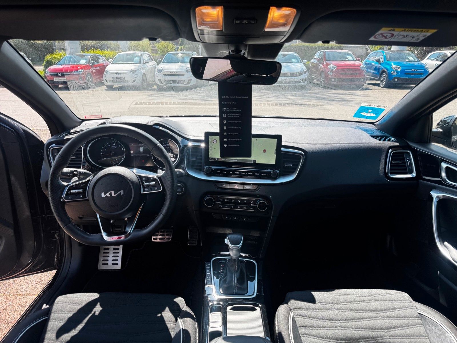 Fahrzeugabbildung Kia CEED 1.5T DCT7 GTL BENZIN 160 PS KAMERA NAVI