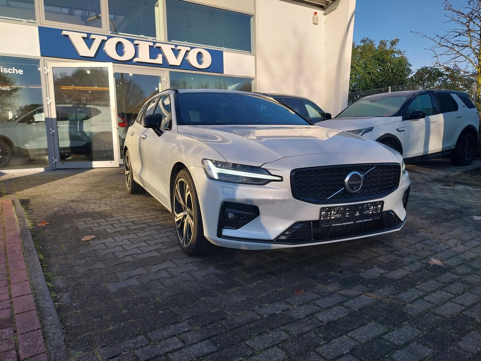 Volvo V60 B4 Kombi Plus Dark