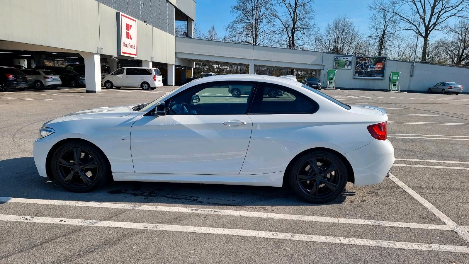 BMW BMW 225 M-Paket automatik