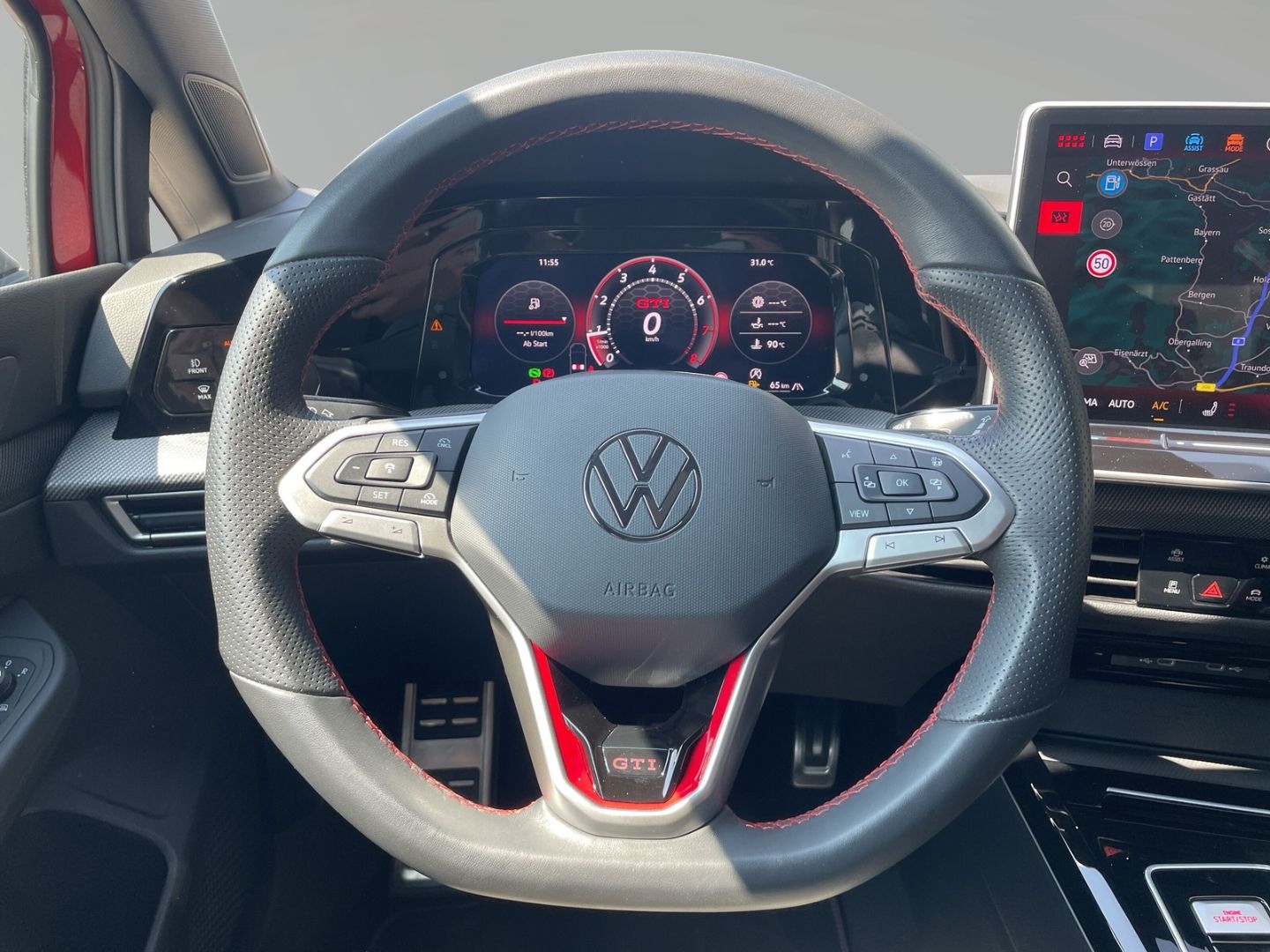Volkswagen Golf VIII 2,0 TSI GTI Matrix Pano HuD Kamera foto 4