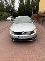 Volkswagen VW Passat B7 Automatik 2.0 140 PS Diesel - Volkswagen Passat: 140 Ps