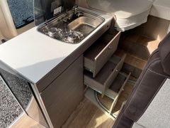 Pössl Roadstar 600L Einzelbetten auf 5,99m-mit Schaden