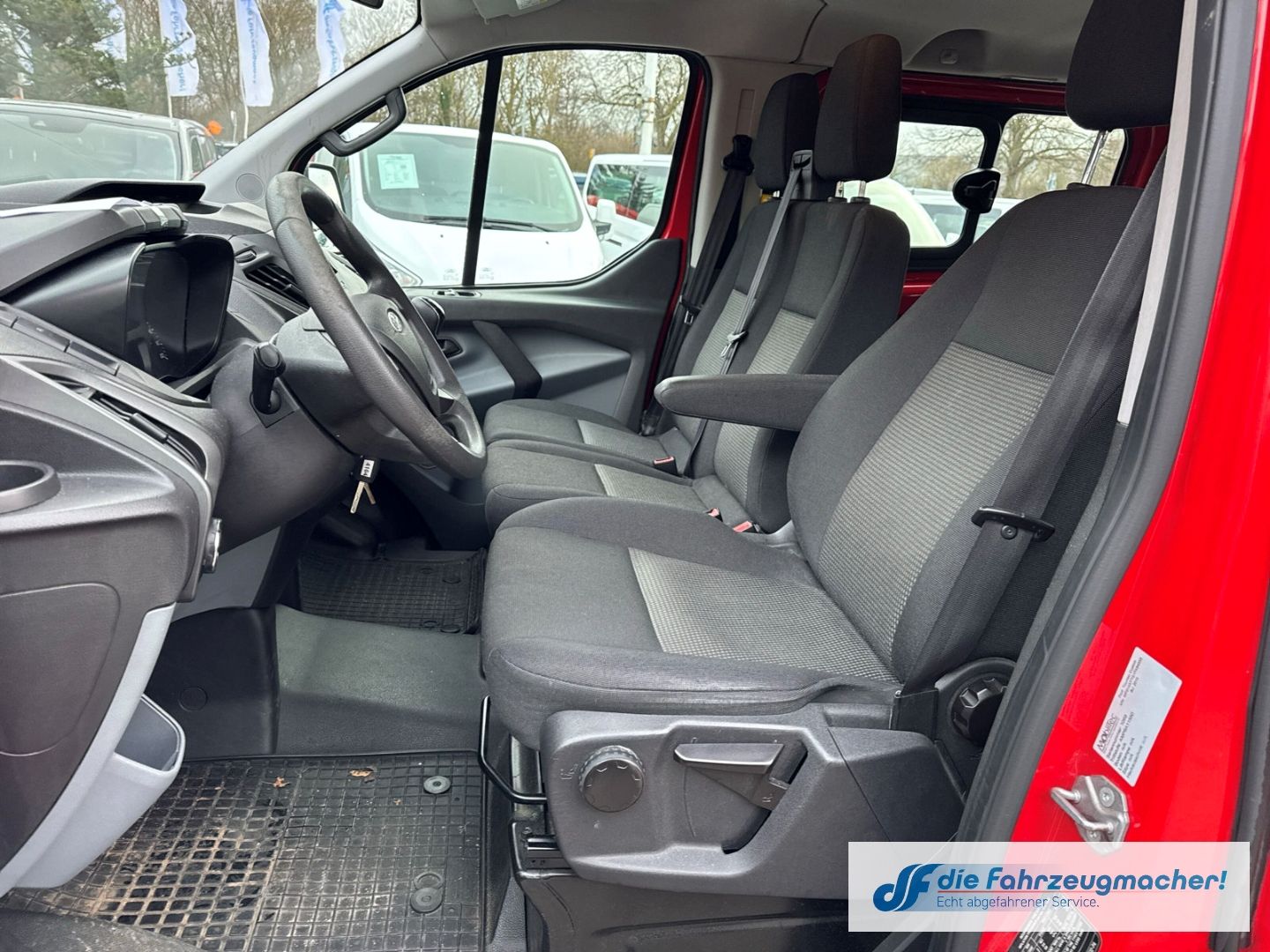 Fahrzeugabbildung Ford Transit Custom Tourneo 300 L1 *4104 *EXPORT