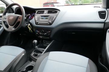 Fahrzeugabbildung Hyundai i20 Select aus 1. Hand
