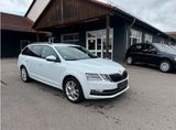 Skoda Octavia 1.8 TSI DSG Style Combi Style - Skoda Octavia mit Benzin-Antrieb: Kombi, 1.8