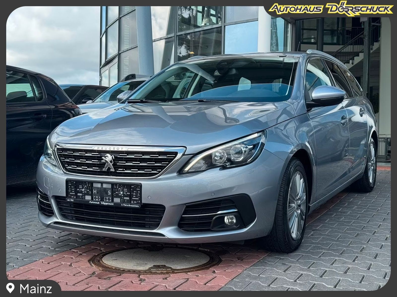 PEUGEOT 308