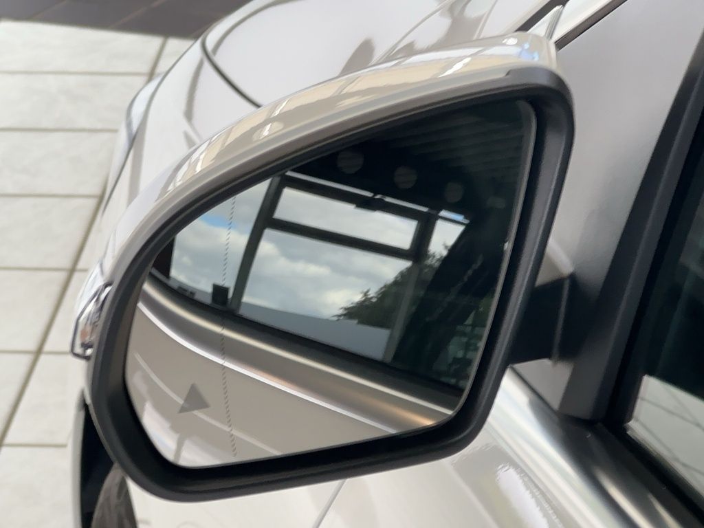 Fahrzeugabbildung Mercedes-Benz B 200 LED*PDC*ParkAss*SpurH*SpurW*el.Heck*ACC*LM