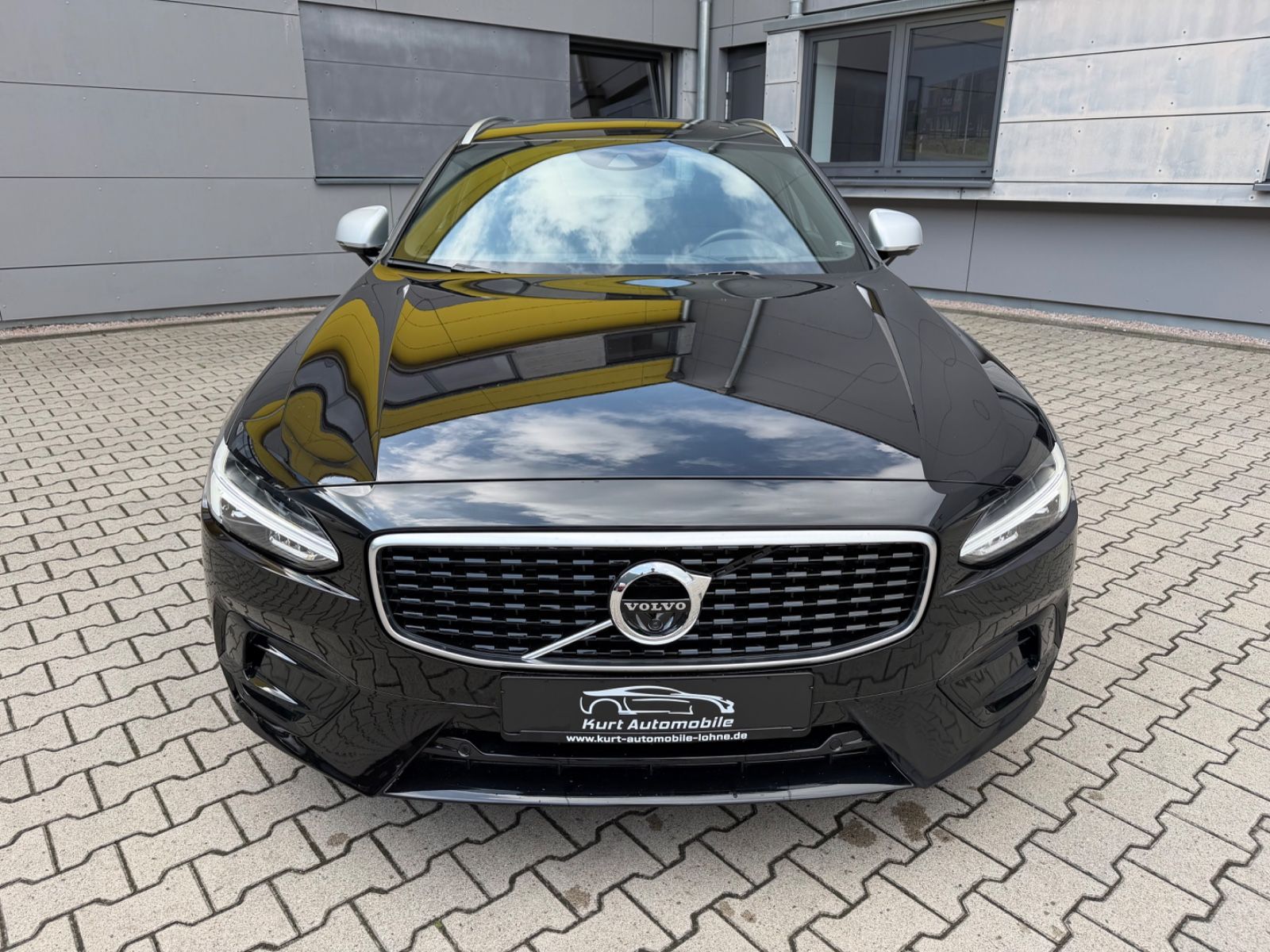 Volvo V90 Kombi R Design AWD/ALLRAD/SPORTPAK*/PANO/KAM foto 10