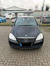 Mercedes-Benz A 160 BlueEFFICIENCY - - Mercedes-Benz A 160 in Bremen