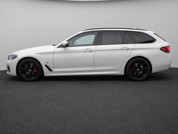 Fahrzeugabbildung BMW 540d xD Tour M Sport HUD HiFi Laserlicht 19``