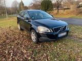 Volvo XC60 Automatik AWD 2.4 Diesel - Volvo XC60 Kombi Gebrauchtwagen
