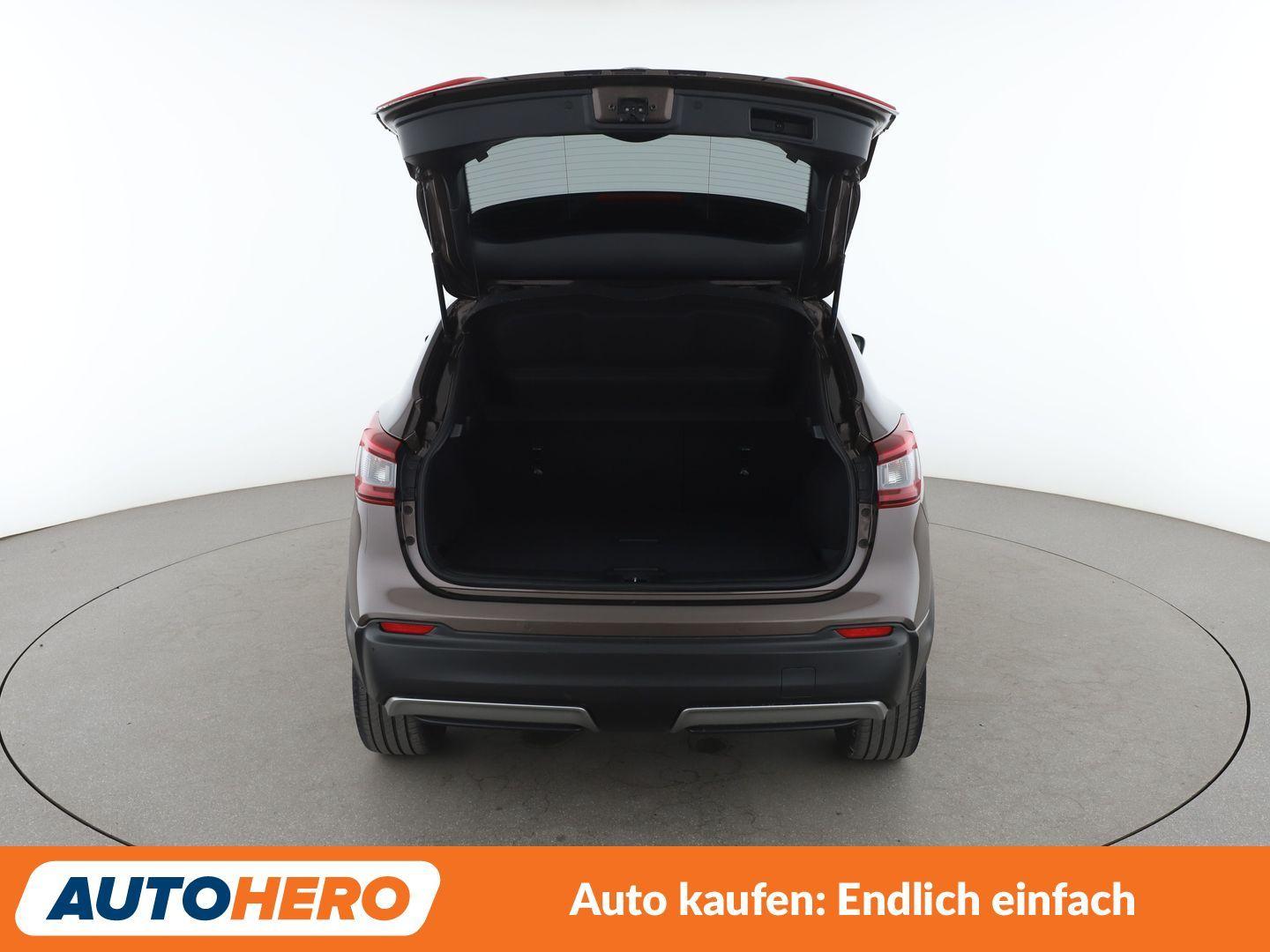 Nissan Qashqai 1.3 DIG-T Zama Aut.*NAVI*TEMPO*CAM*PDC*