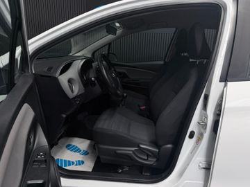 Toyota Yaris - 11
