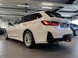 BMW 320d Touring M Sport HUD PANO ACC AHK RFK NAVI - BMW 320 Gebrauchtwagen in Düsseldorf