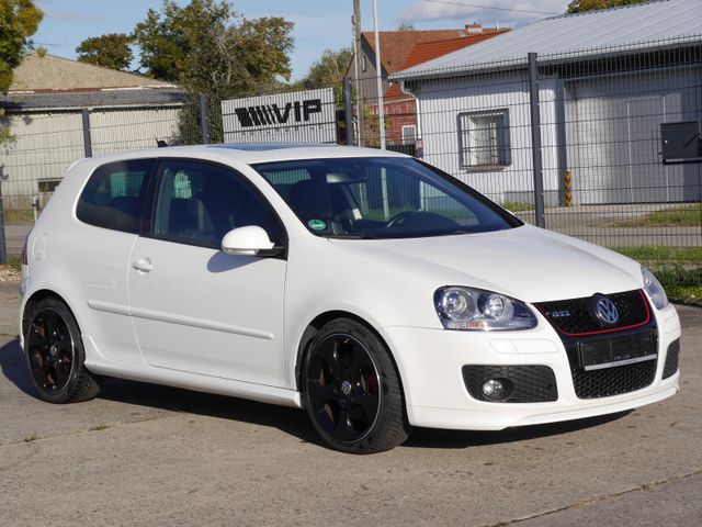 Volkswagen Golf 2.0 DSG GTI Edition 30