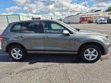Volkswagen Touareg 3.0, AHK, Leder, Xenon, Navi, DAB, TOP! - Volkswagen Touareg in Hamm