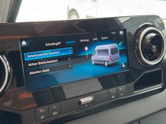 HYMER-ERIBA B MCT 550-LED-Distronic-Sat-1.Hd.Zul GG 3500 kg