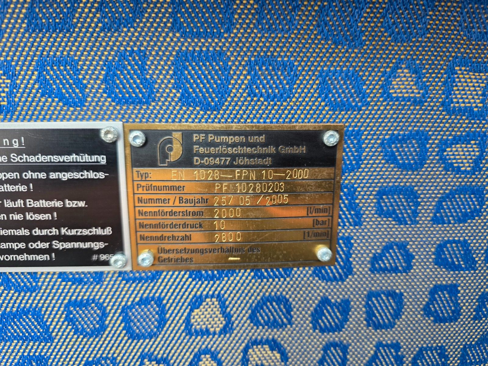 Fahrzeugabbildung MAN LE 8.150 Schaum-Löschfahrzeug 2.500L SLF 25/25