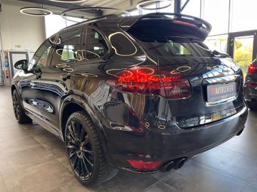 Porsche Cayenne Turbo *PANO*VOLLLEDER*KAMERA*TOTASSIST*