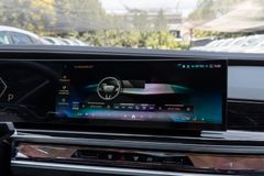 BMW 740 – 20 / 33