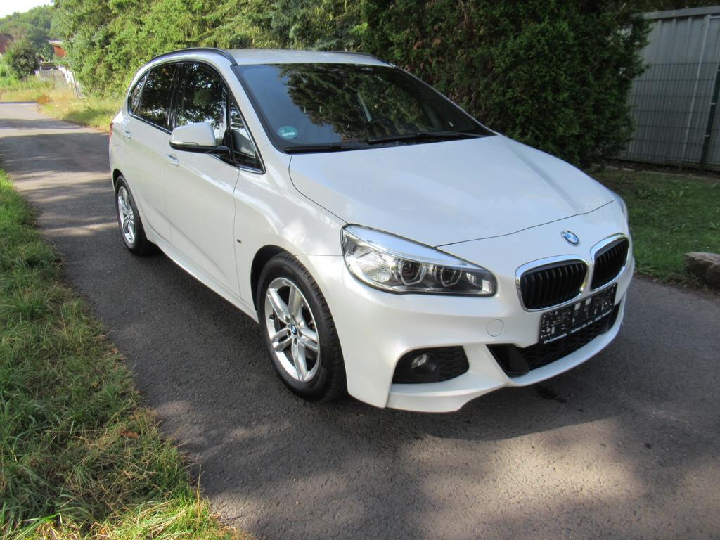 BMW 220