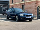 BMW 118i Sport Line MEM*KAMERA*TEMP* - BMW 118: Blau, Metallic