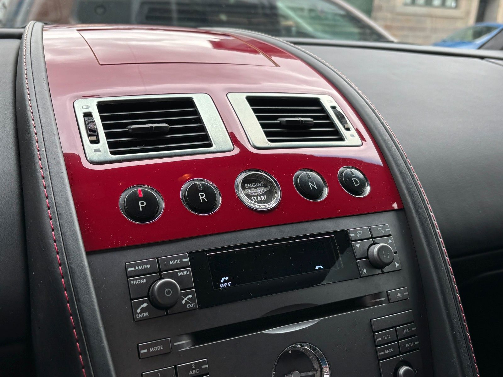 Fahrzeugabbildung Aston Martin DB9 LM 1of124 Sonderedition