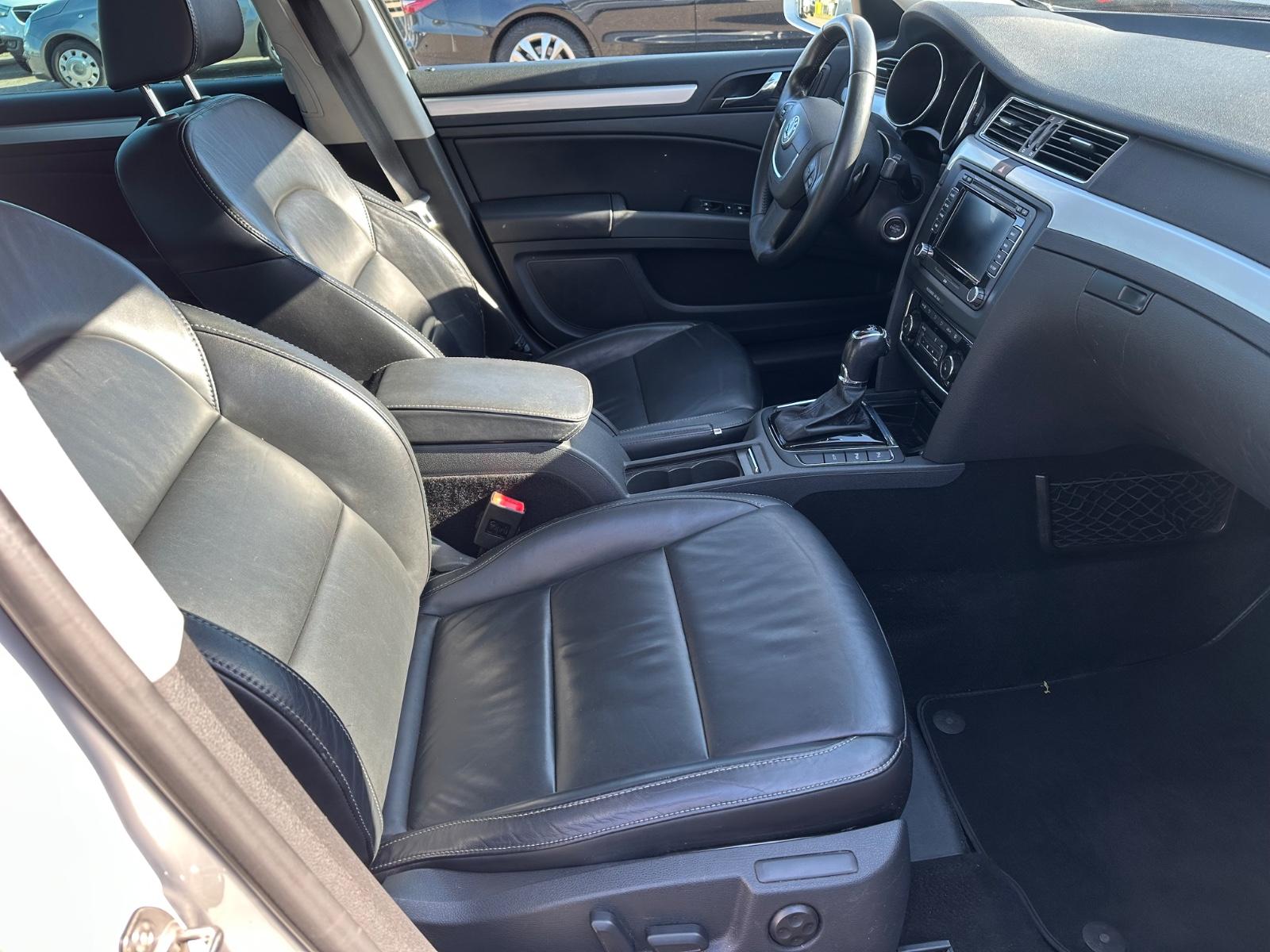 Skoda Superb 2013 — photo 7