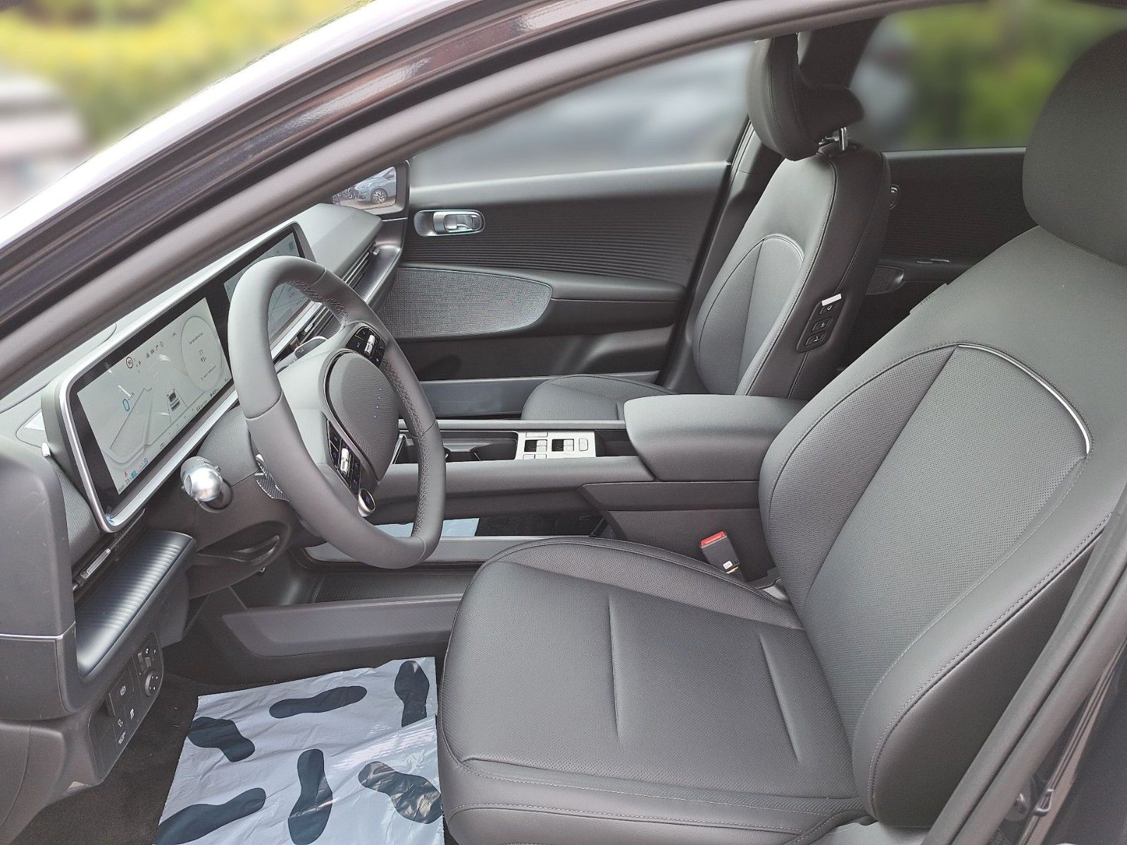 Fahrzeugabbildung Hyundai IONIQ 6 -Uniq-Paket