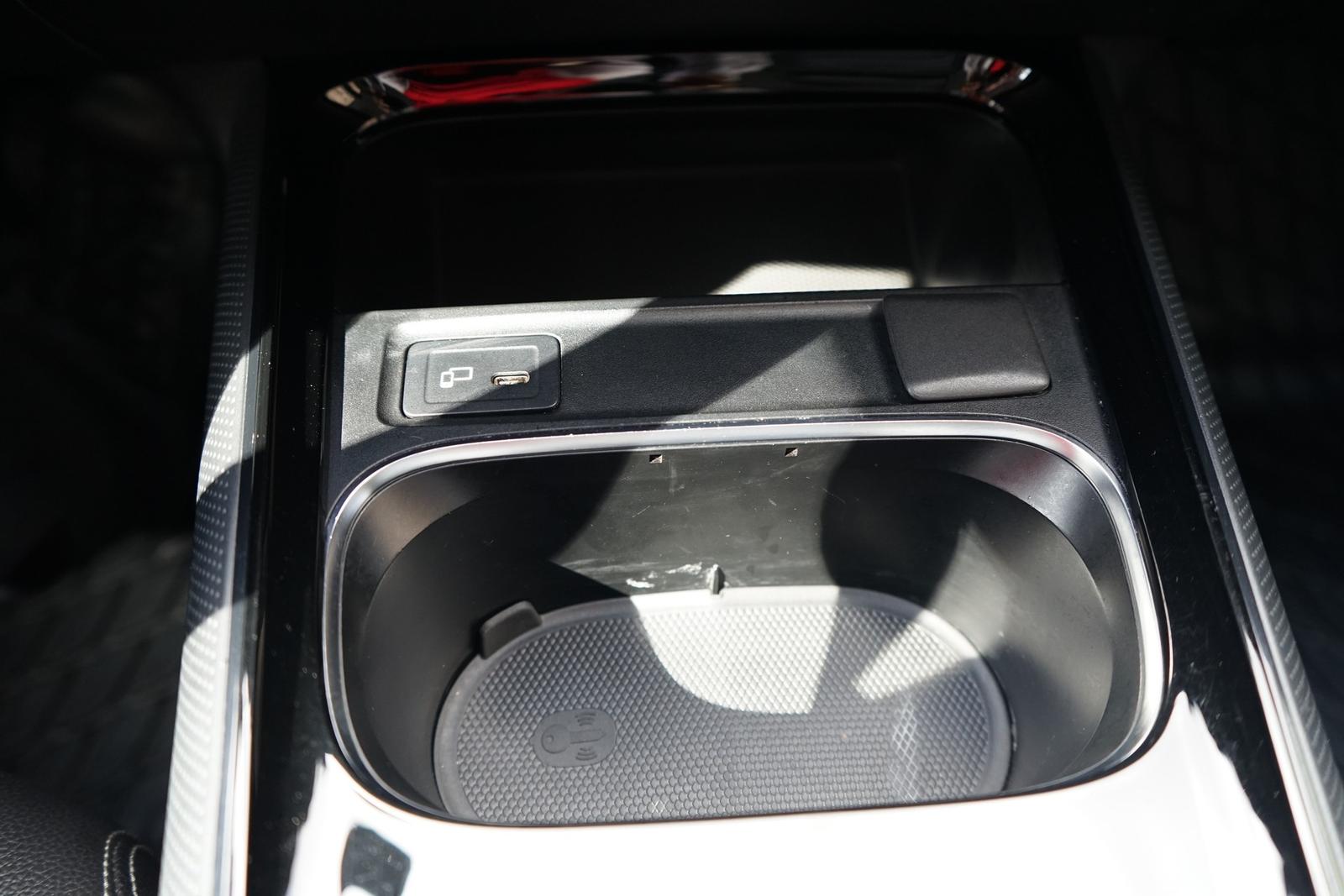 Mercedes-Benz B200 7G-DCT LED Tempomat Sitzheizung Teilleder