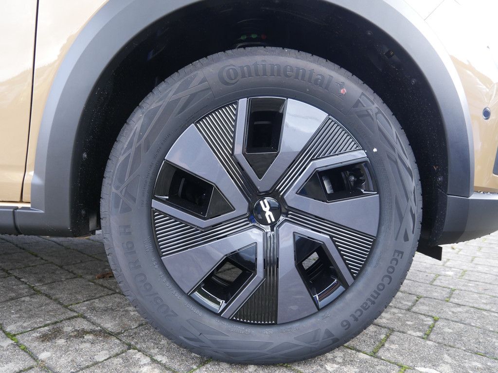 Fahrzeugabbildung Dacia Sandero Stepway Expression TCe 90