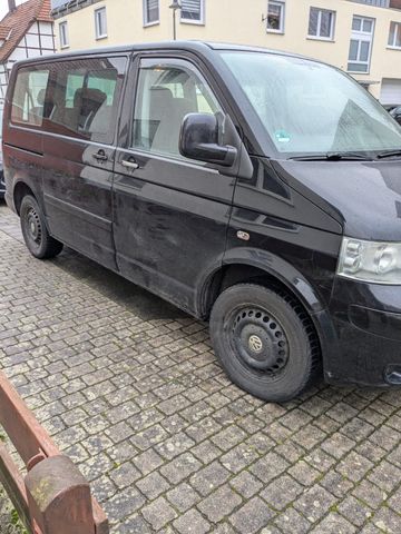 Volkswagen T5 Transporter Bus Caravelle Comfortline/8Sitzer