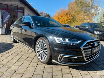 Audi A8 - 8