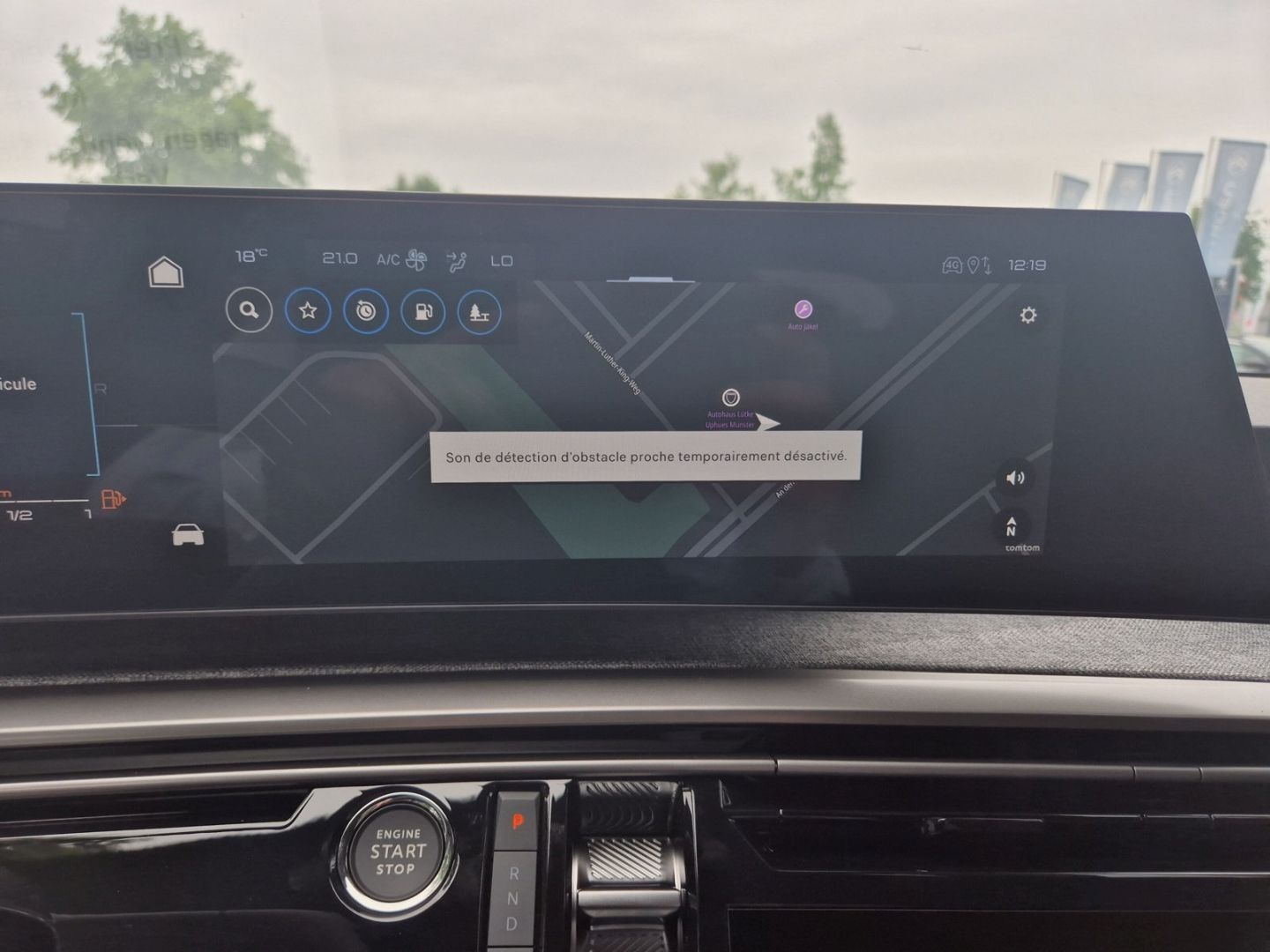 Fahrzeugabbildung Peugeot 5008 Allure HYBRID 145 e-DSC6 Navi LED CarPlay