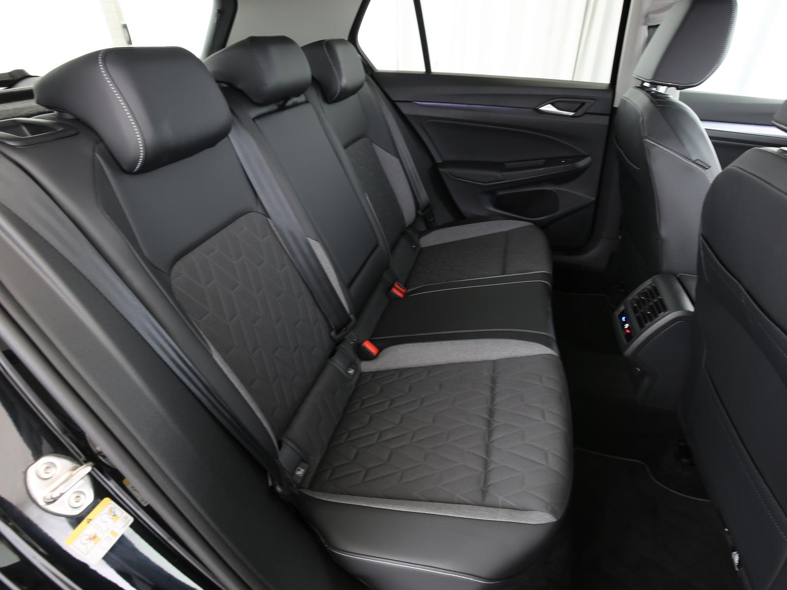 Volkswagen Golf VIII 1.5eTSI 150PS DSG Energy Navi SHZ Lenk, миниатюра 15