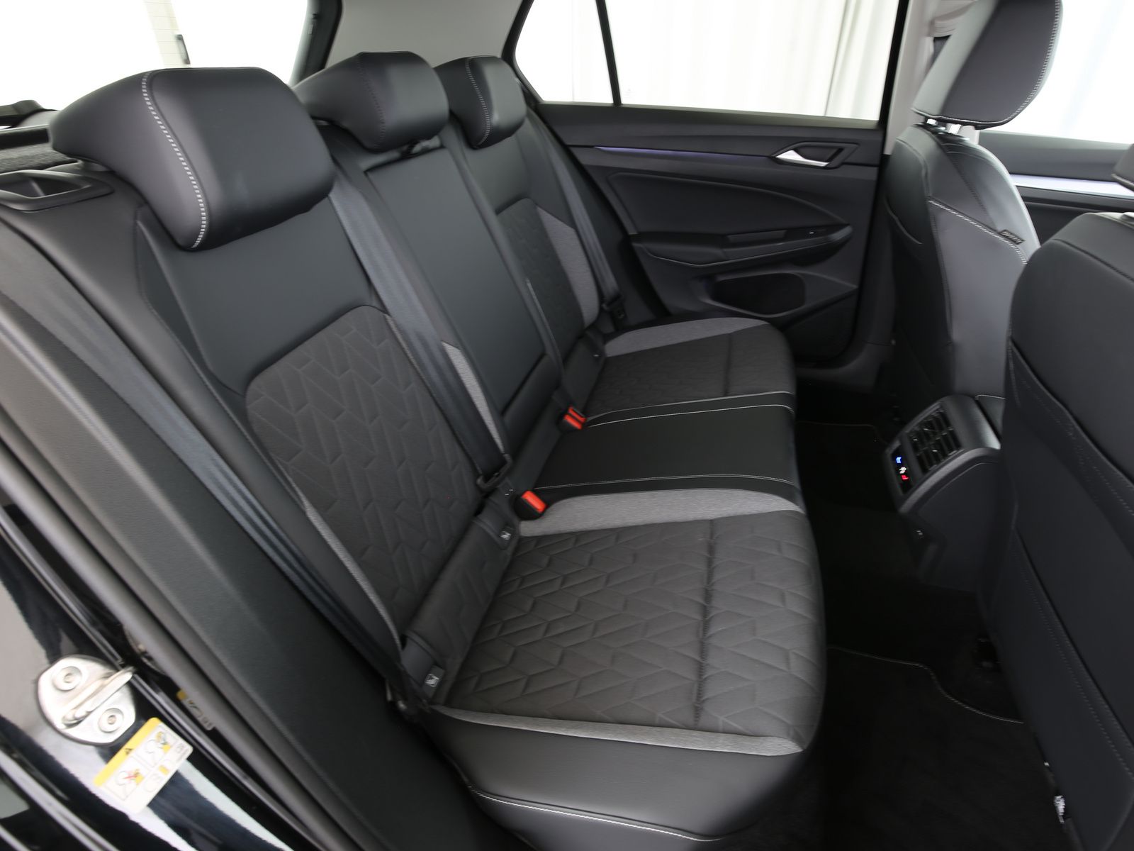 Volkswagen Golf - Bild 15