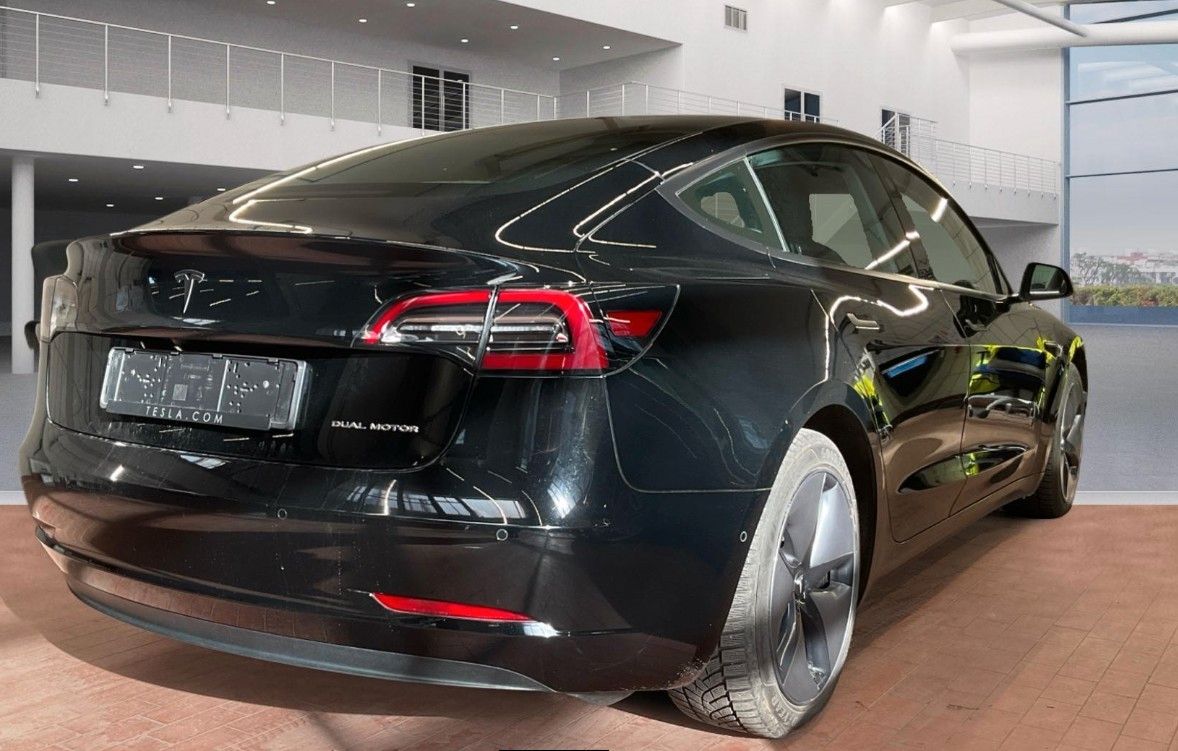 Fahrzeugabbildung Tesla Model 3 LONGRANGE DUAL-MOTOR NAVI/KAMERA/DAB/AHK