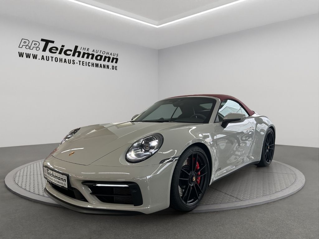 Porsche 992