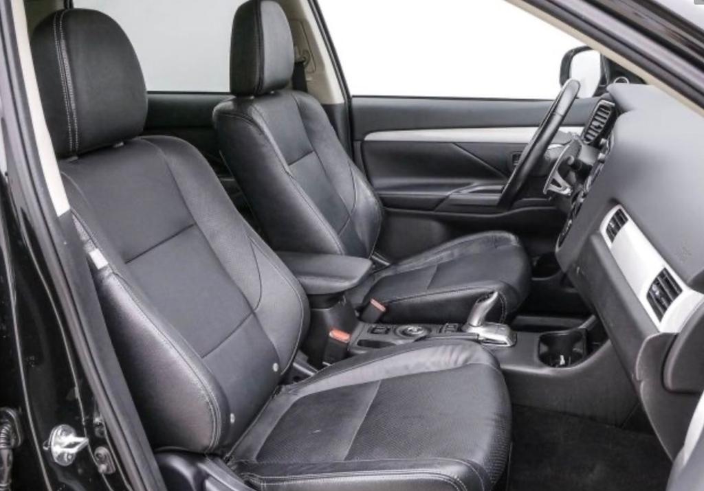 Mitsubishi Plug-in Hybrid Outlander