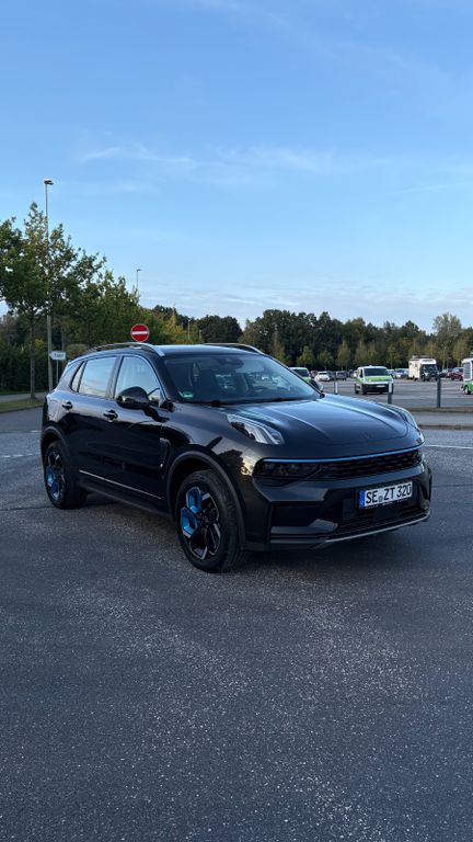 Image of Lynk&Co 01