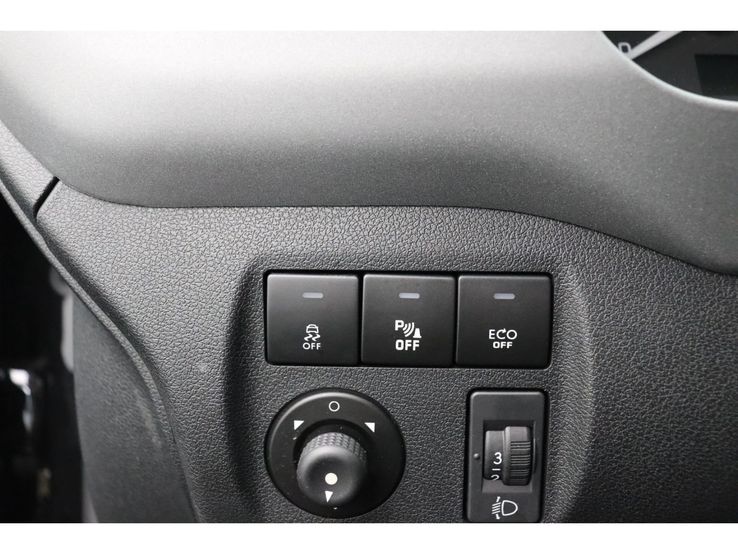 Fahrzeugabbildung Citroën Berlingo 1.6 Kombi Selection AHK abnehmbar