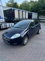 Fiat Punto 1.4 Automatik  Apple CarPlay - Fiat Punto in Essen