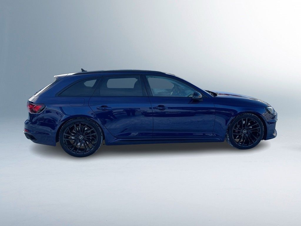 Audi RS4 - Bild 10