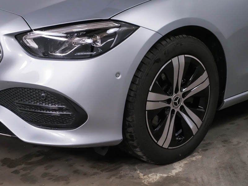 Fahrzeugabbildung Mercedes-Benz C 180 Avantgarde Advanc*LED*Kamera*CarPlay*MBUX*