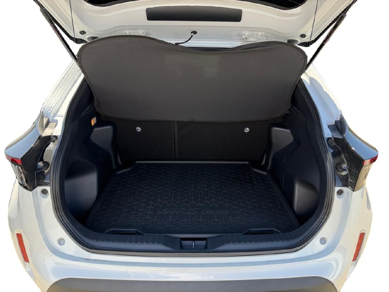 Fahrzeugabbildung Toyota Yaris Cross Hybrid FWD Team Deutschland