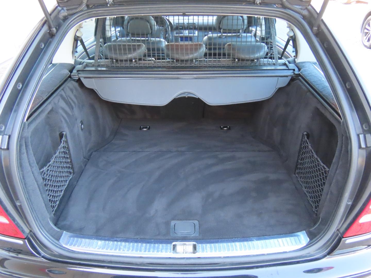 Mercedes-Benz C180 2004 — photo 23