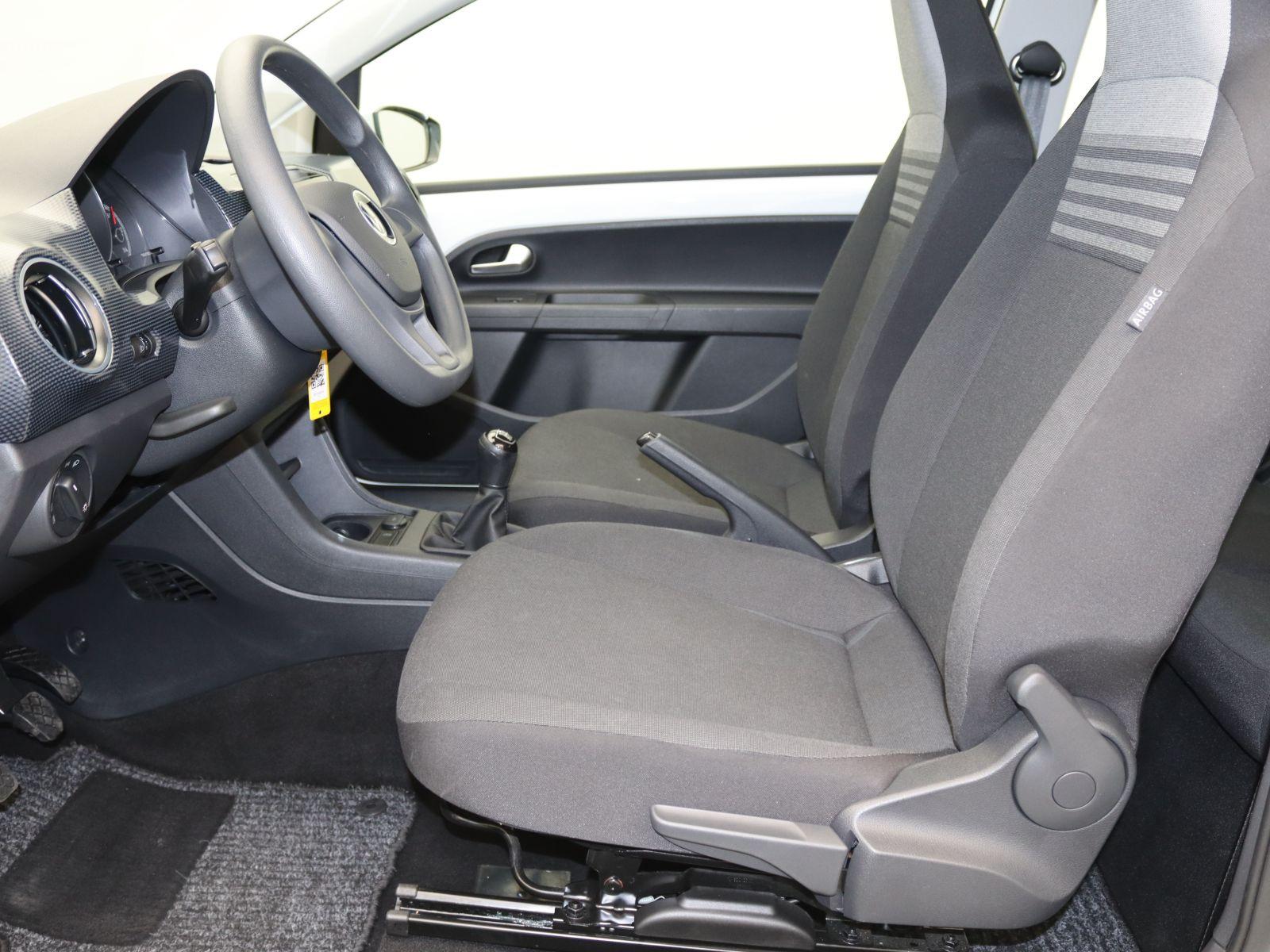 Volkswagen up! - move up! 1.0 / Bluetooth, DAB+, SHZ, RFK