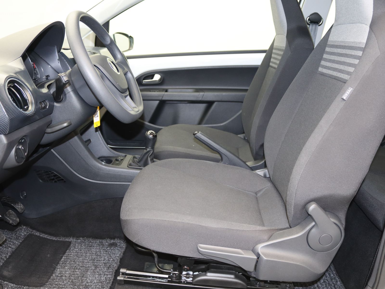 Volkswagen up! - Bild 12