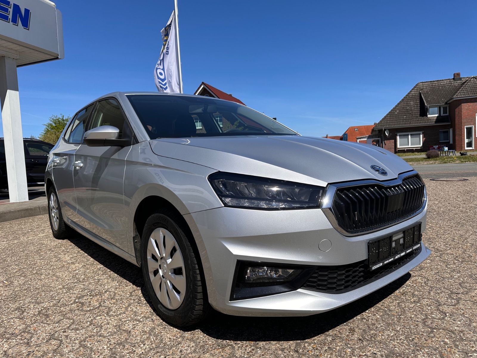 Fahrzeugabbildung SKODA Fabia 1.0 MPI Ambition APP/Klima/GJR